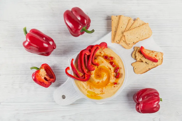 Red bell pepper and hummus