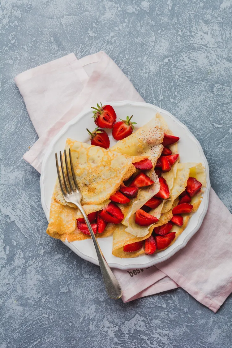 Crepes with mixed berries