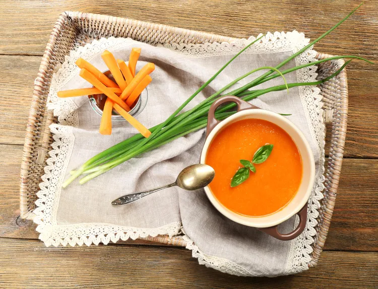 Easy thai carrot soup