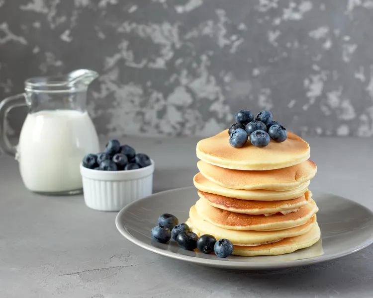 Fluffy blueberry and vanilla pancakes