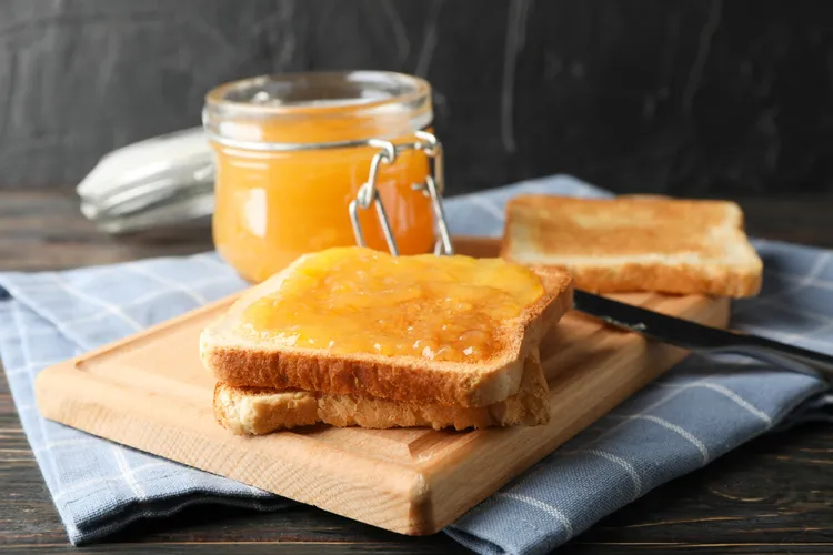 Peanut butter and apricot jam toast with cottage cheese