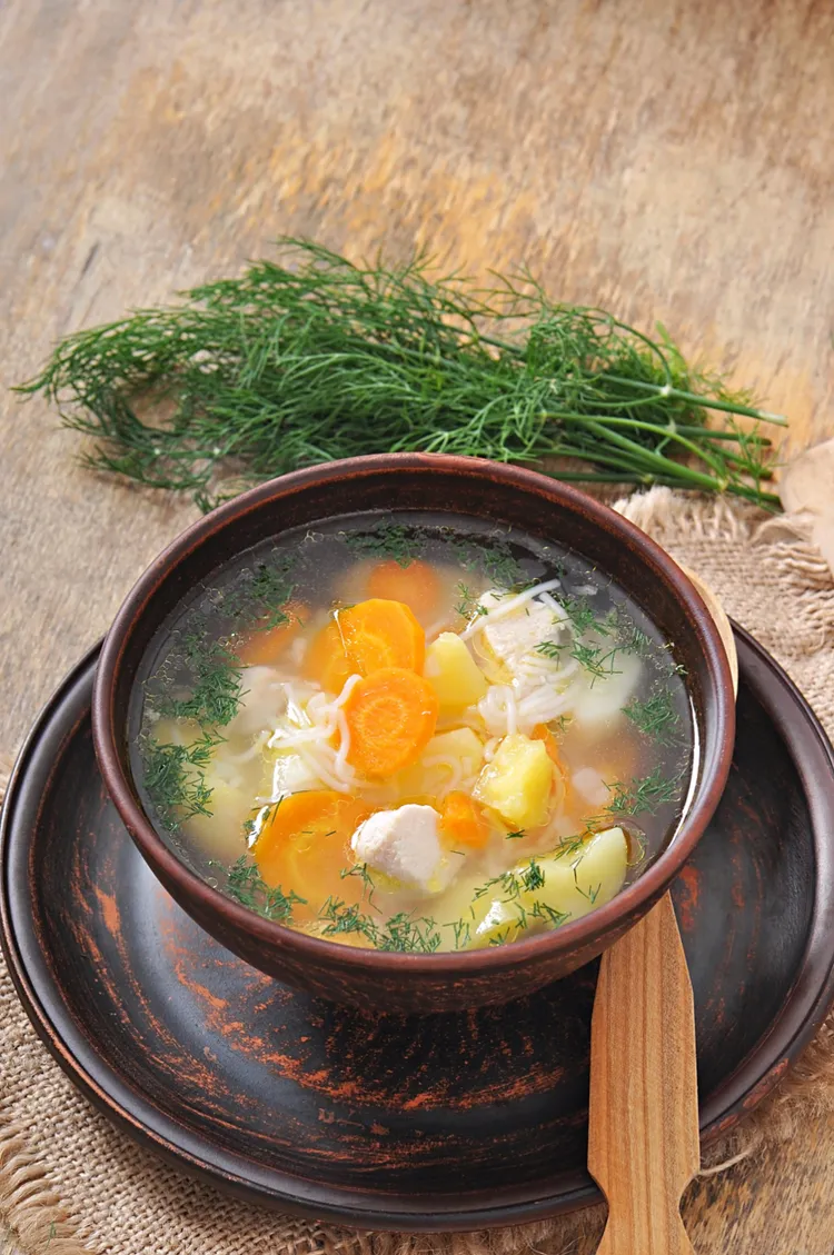 Rosemary stanton's cold-busting chicken soup