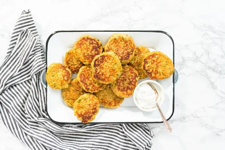 Cauliflower fritters with parmesan