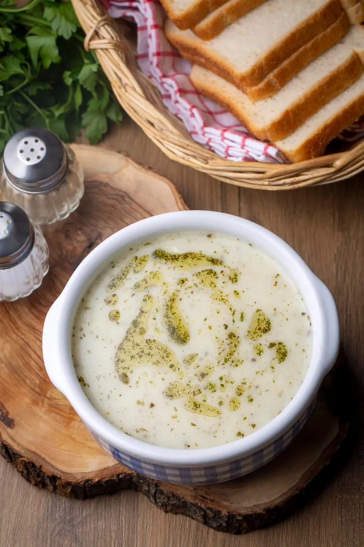 Cauliflower soup