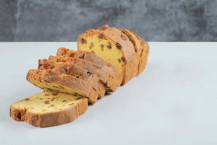 Choc chip pumpkin bread