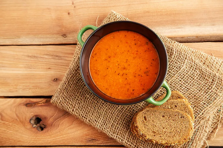 Curried lentil and pumpkin soup