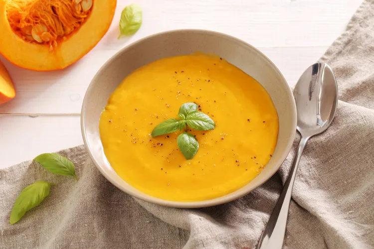 Pumpkin & chickpea soup