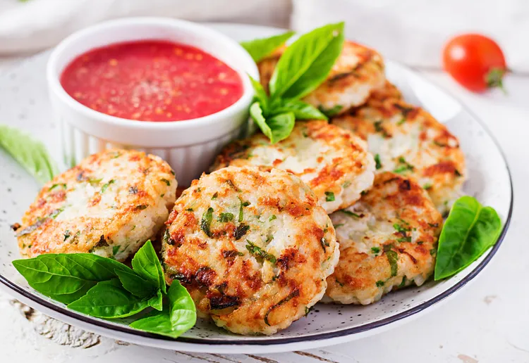 Sun-dried tomato, fetta and basil fritters