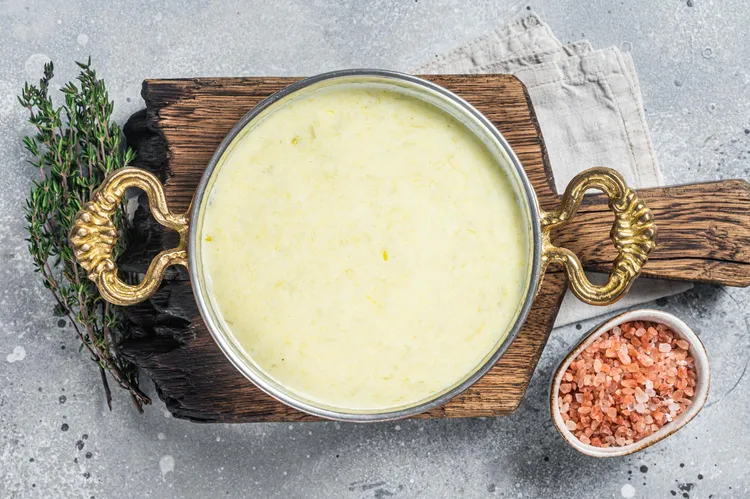 Three-ingredient cauliflower soup