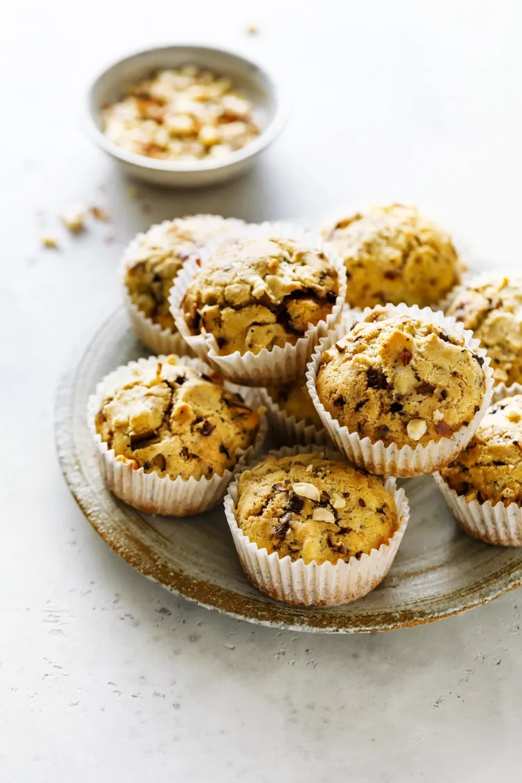 Apple and raisin crunchy topped muffins