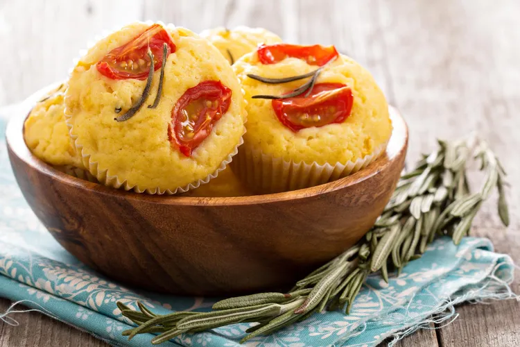 Cheese and tomato muffins