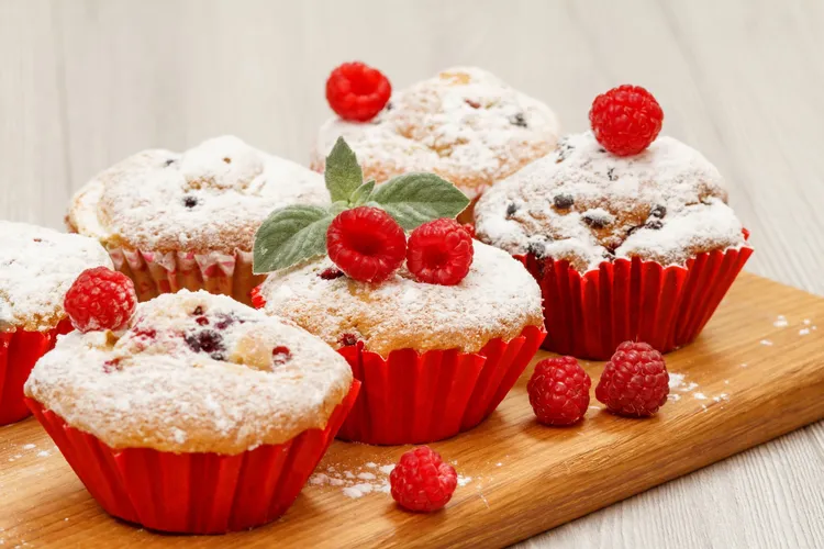White chocolate and raspberry muffins