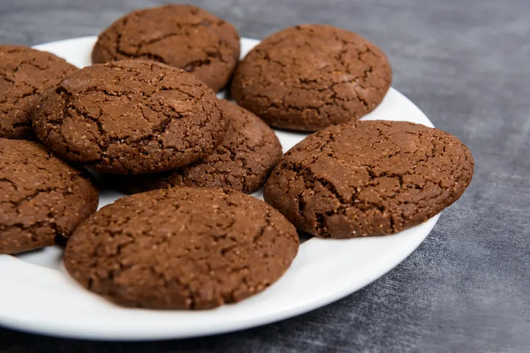 Chocolate chai biscuits
