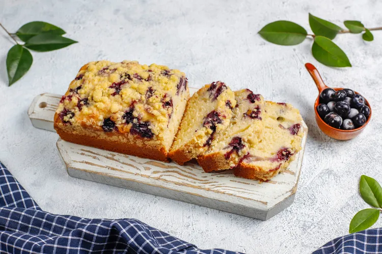 Gluten-free lemon and blueberry cake