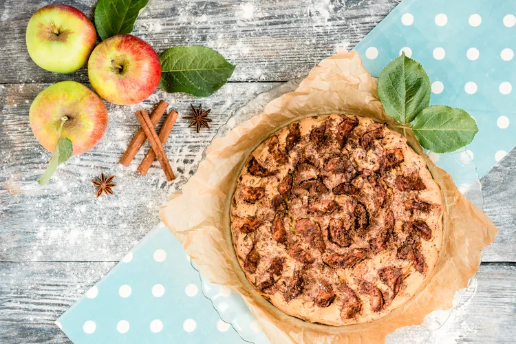 Irish apple cake