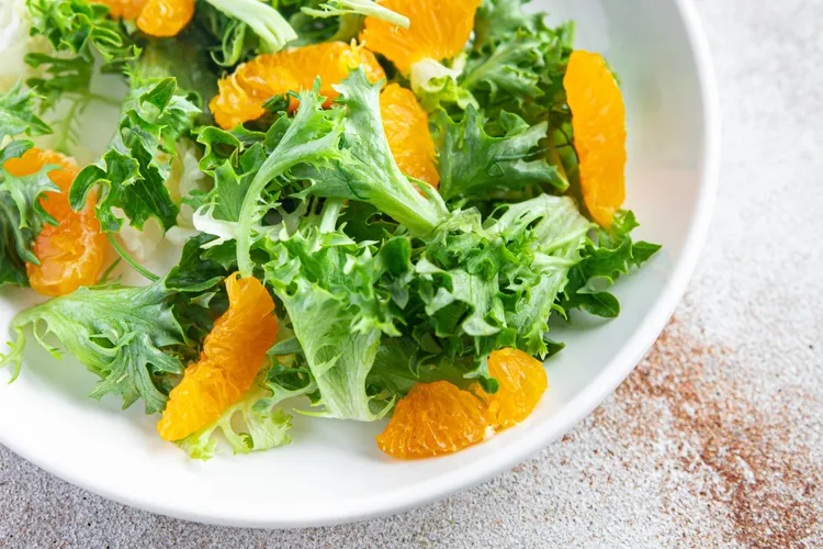 Lettuce and orange salad