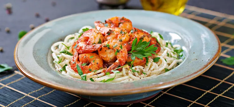 Shrimp & leek spaghetti