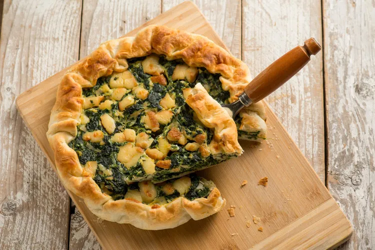 Spinach and cheese tarts