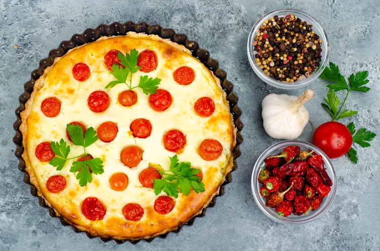 Tarte fine with cherry tomatoes