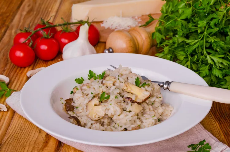 10-minute garlic mushroom risotto