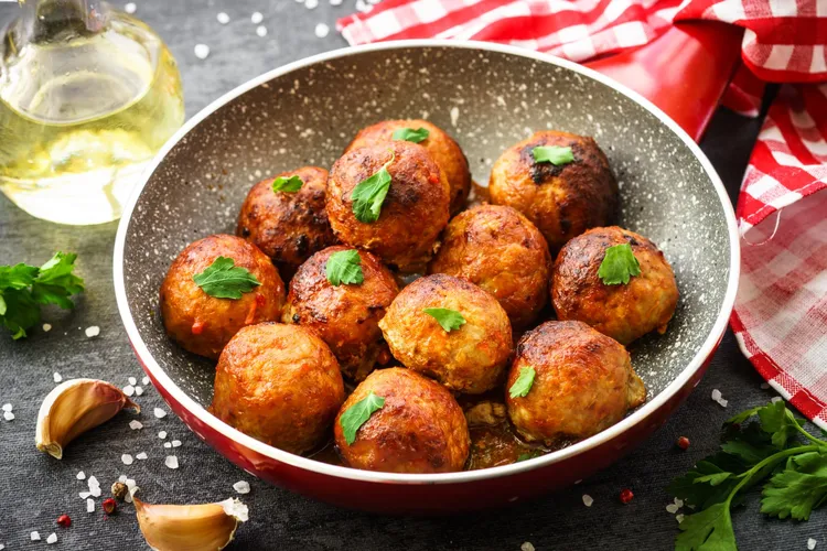 Cheat's crunchy pea and mint risotto balls