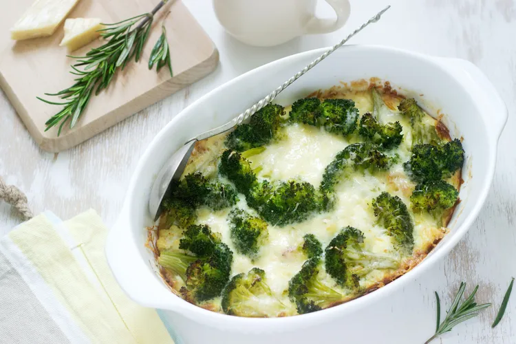 Cheesy potato and broccolini mash