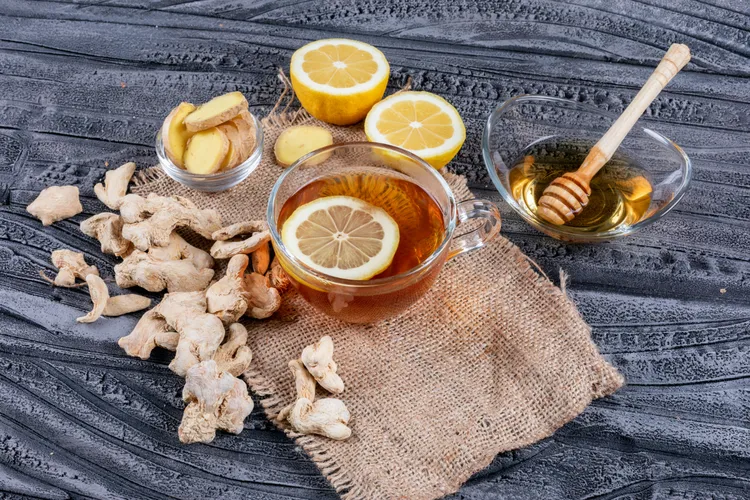 Ginger and cinnamon tea