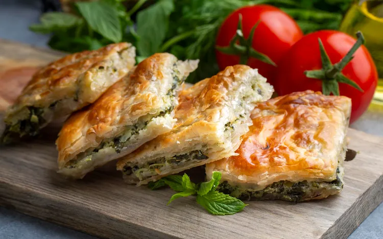 Spinach dip pastries
