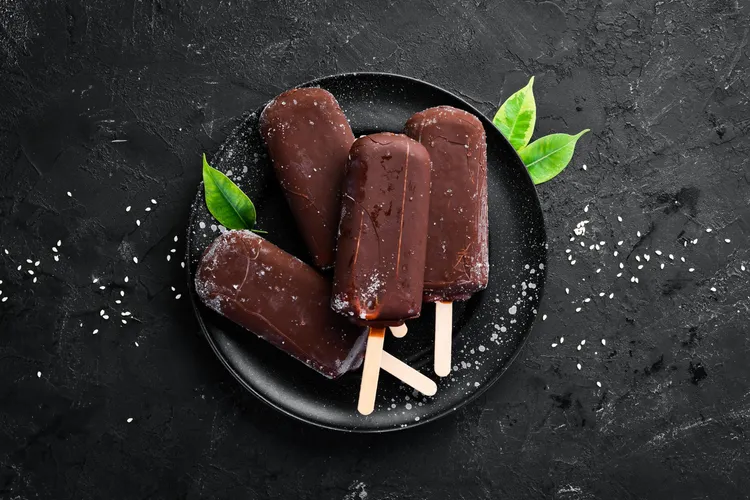 Chocolate coated fruity pops