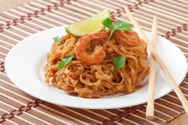 Shrimp & peanut noodles