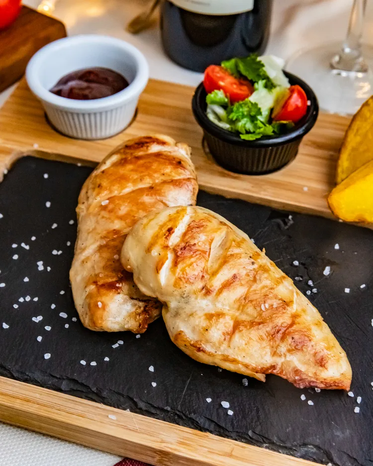Steamed asian chicken breasts