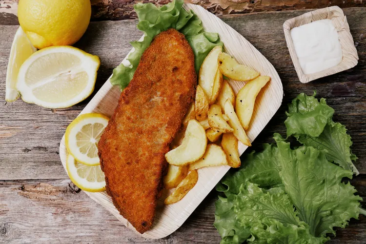 Lemon and herb fish with wedges