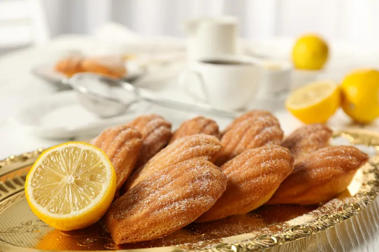 Lemon madeleines