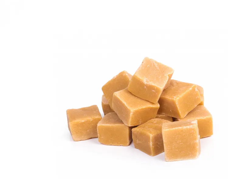 Chewy caramels