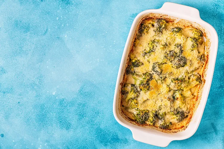 Vegan broccoli casserole with cashews, yeast and flaxseed