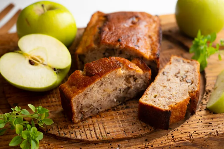 Apple and walnut loaf