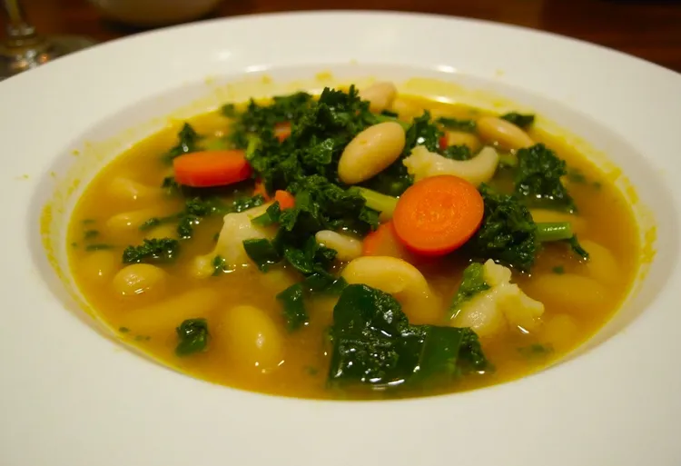 Vegetable turmeric soup