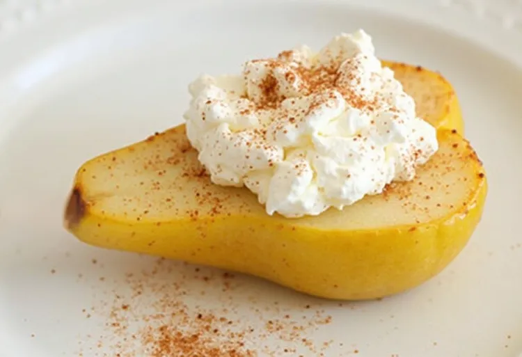 Warm pear with cinnamon ricotta