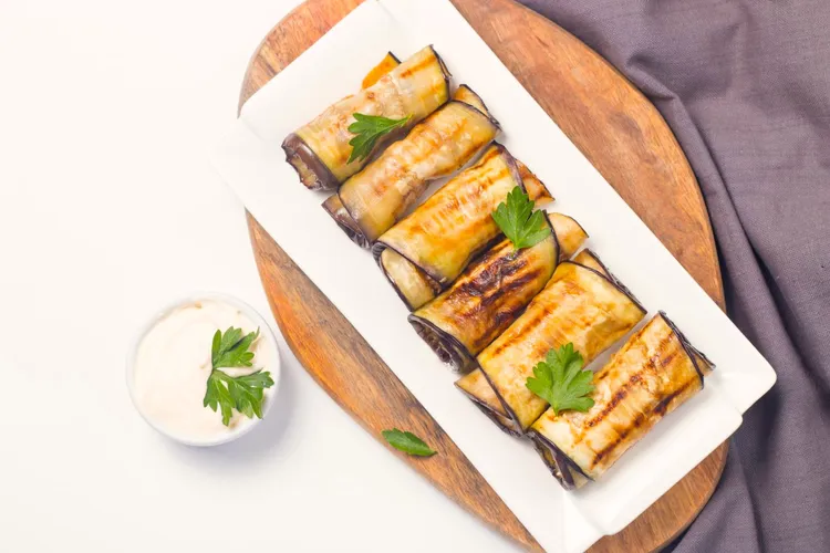 Mediterranean eggplant rolls with garlic and parsley