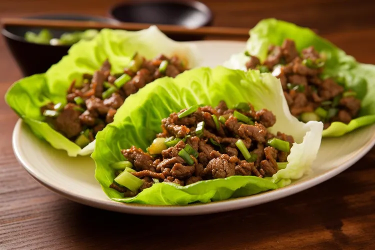 Korean beef lettuce cups
