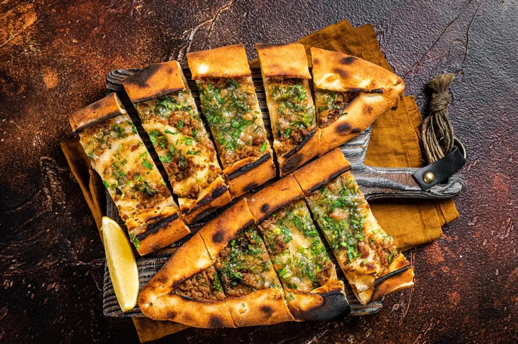 Lamb, spinach & feta pide