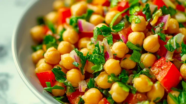 Mexican chickpea salad
