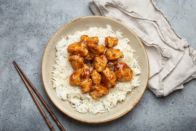 Soy and garlic chicken with rice