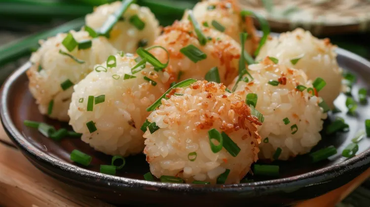 Steamed pork & rice balls