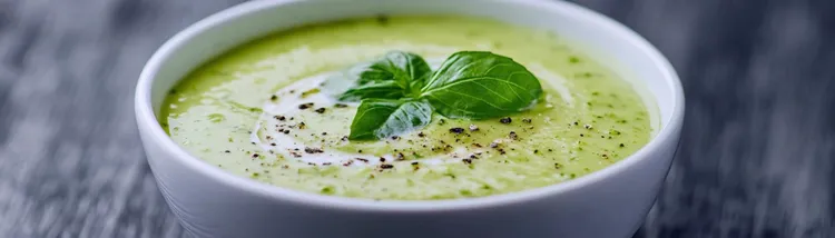 Creamy zucchini soup