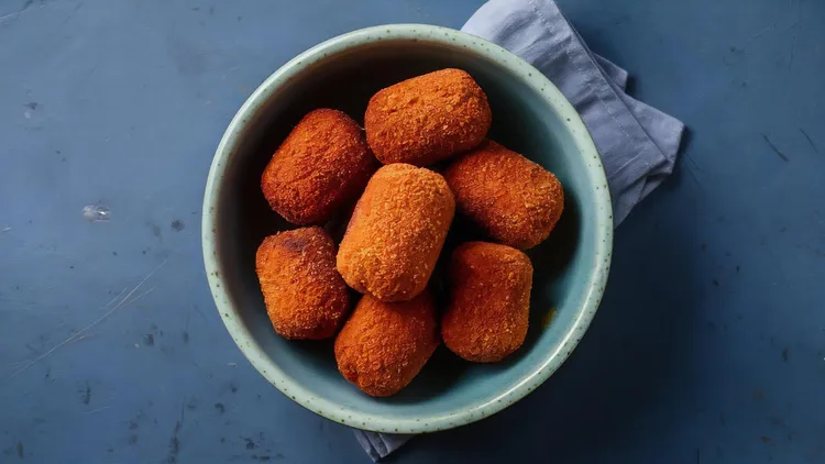 Crispy pumpkin and quinoa croquettes
