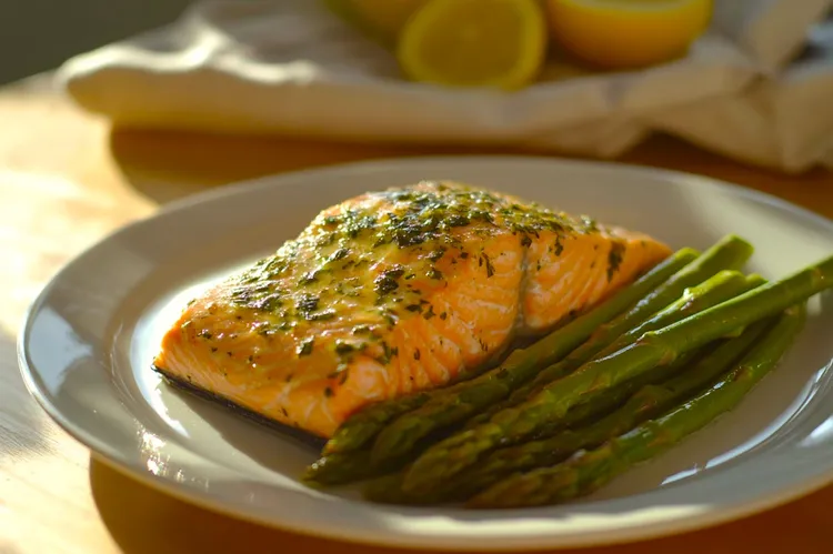 Garlic parmesan salmon with roasted asparagus