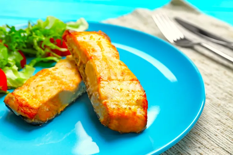 Seared salmon with sweet balsamic glaze
