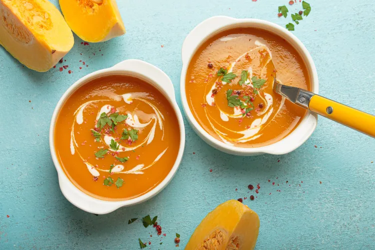 Simple thai pumpkin soup
