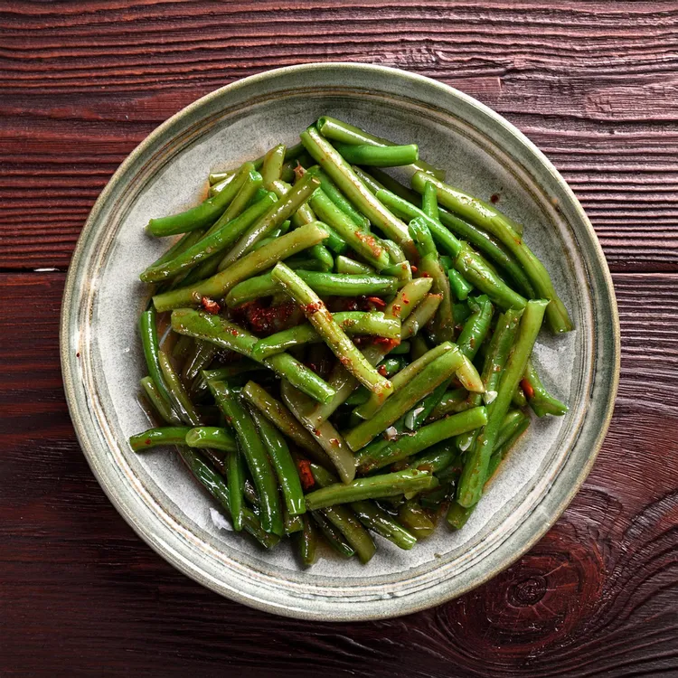 Sweet and spicy green beans